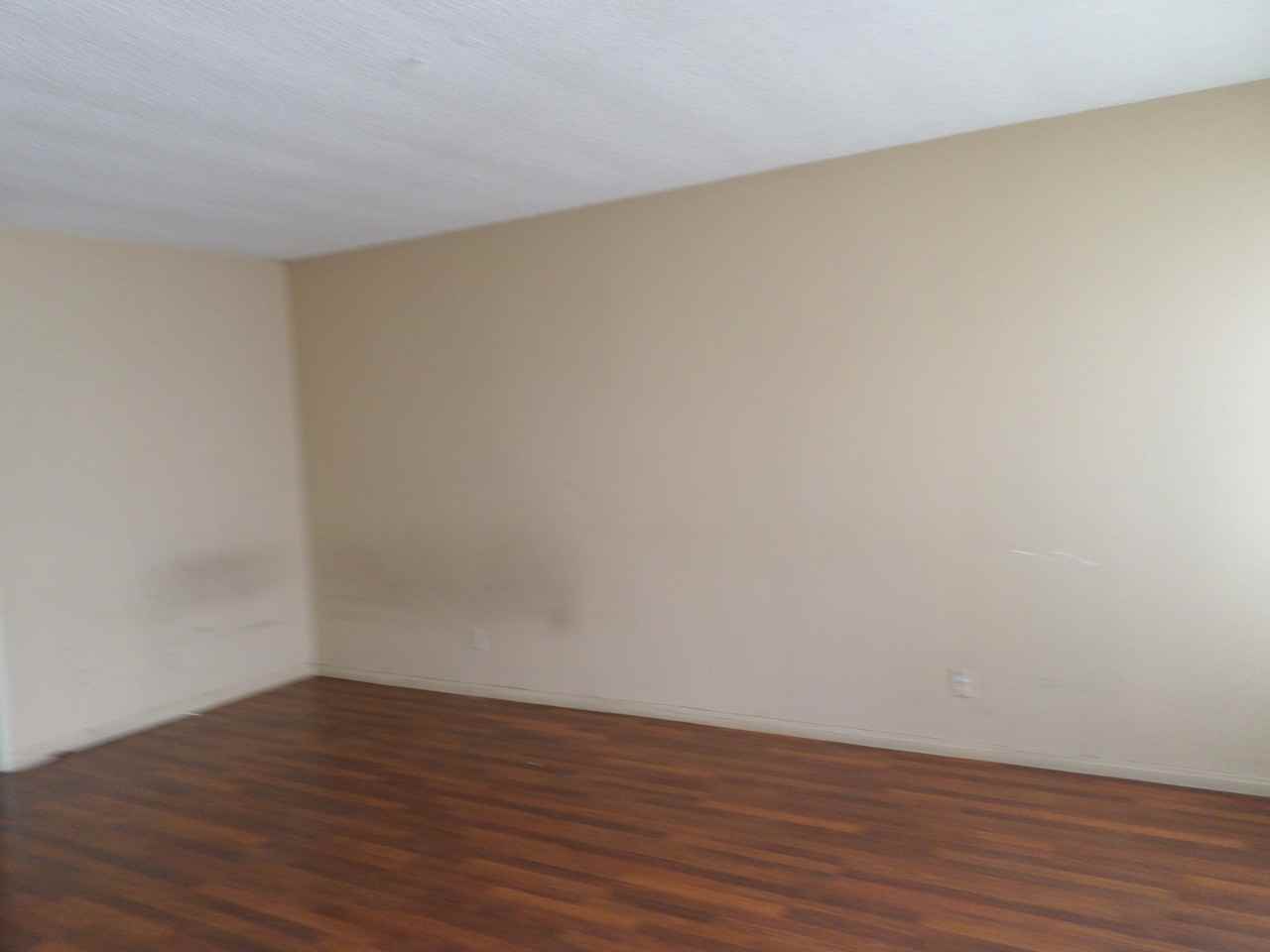 543 N Garfield Ave #B - Photo 2 of 3