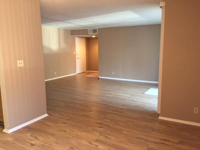 4739 Willis Ave - Photo 2 of 9