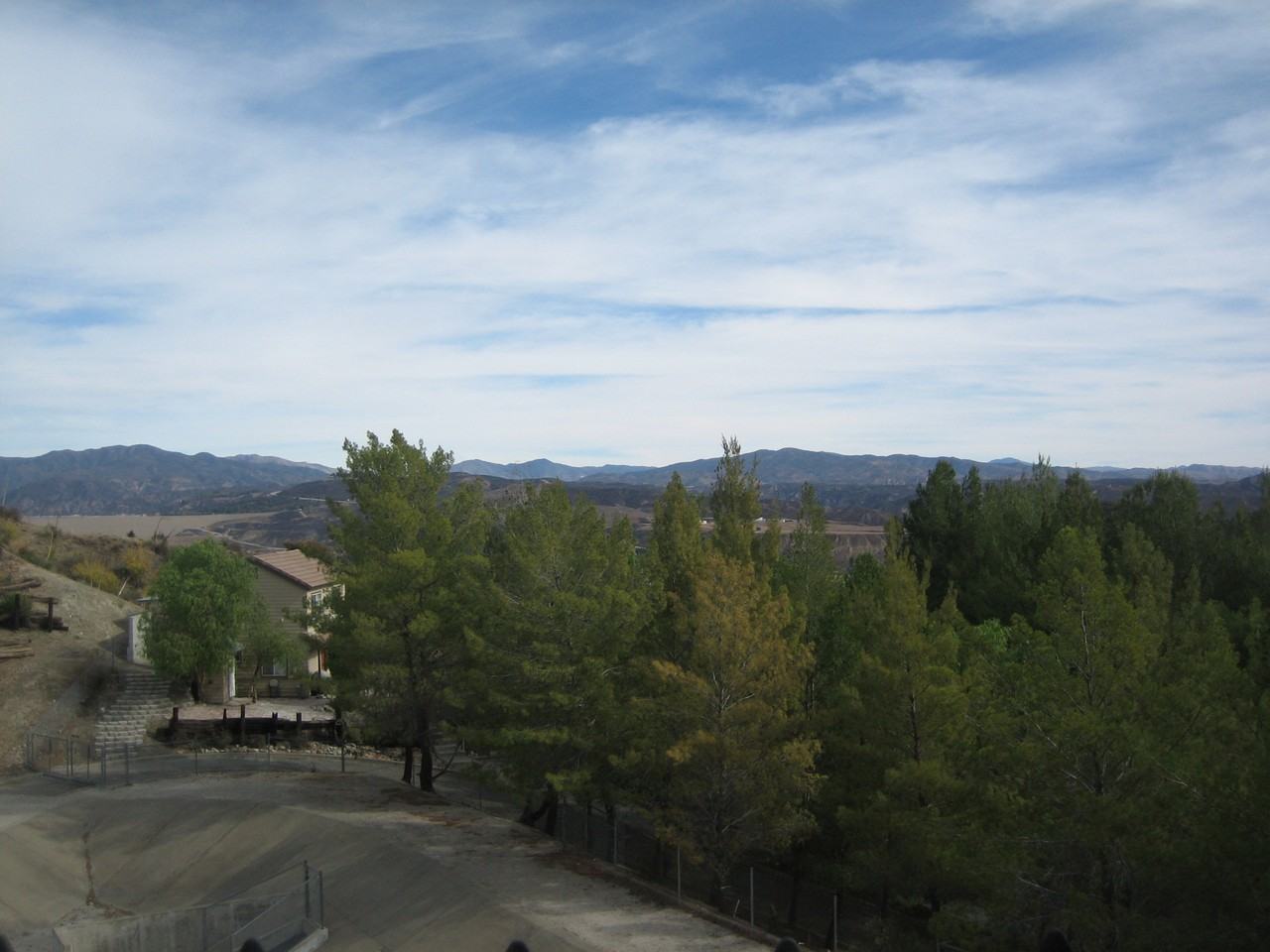 27865 Meadowgrass Dr - Photo 2 of 4