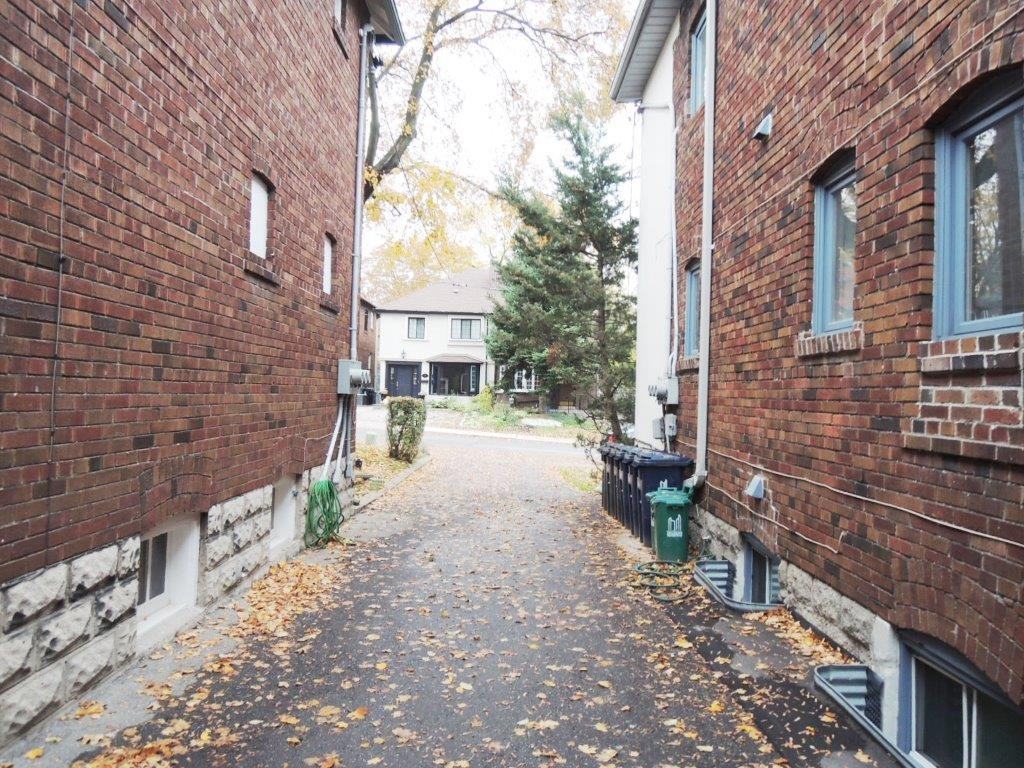 187 Castlefield Ave #1 - Photo 2 of 14