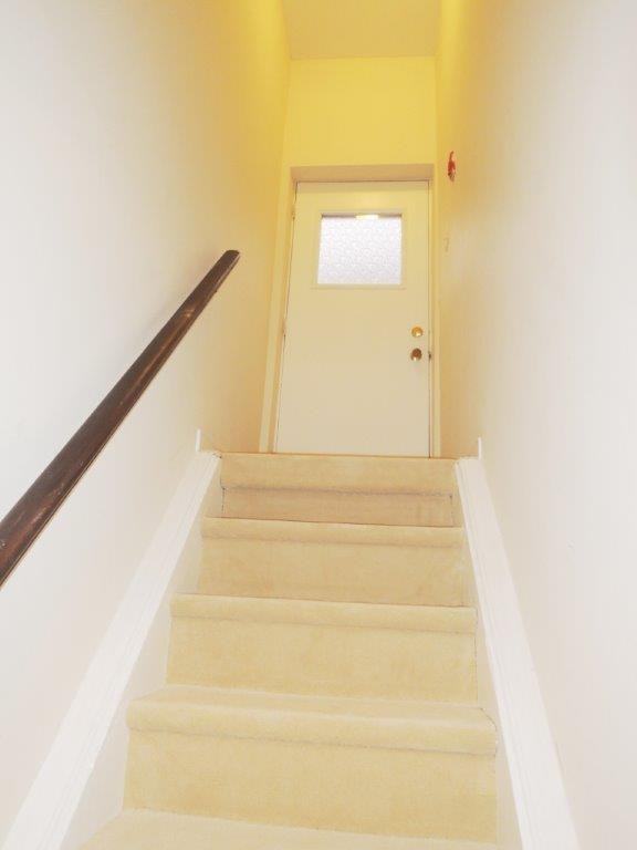 187 Castlefield Ave #1 - Photo 3 of 14