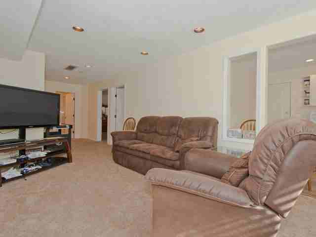 12322 203 St - Photo 2 of 3