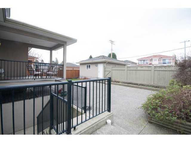 3718 Sunset St - Photo 3 of 20