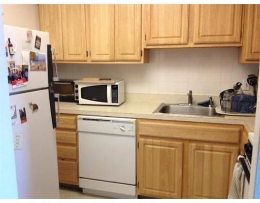 25 Massachusetts Ave - Photo 2 of 4