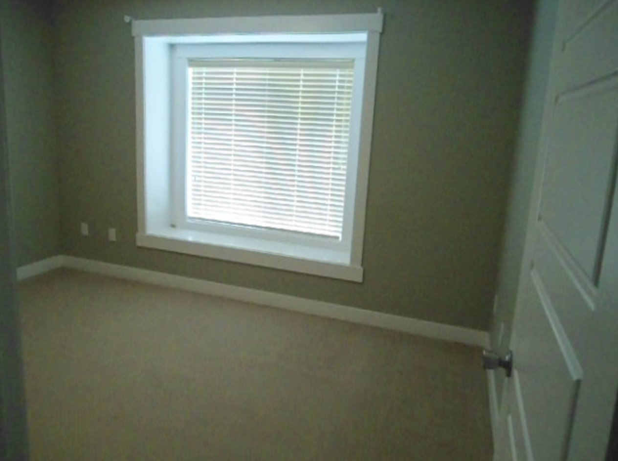 4626 Canada Way - Photo 2 of 8