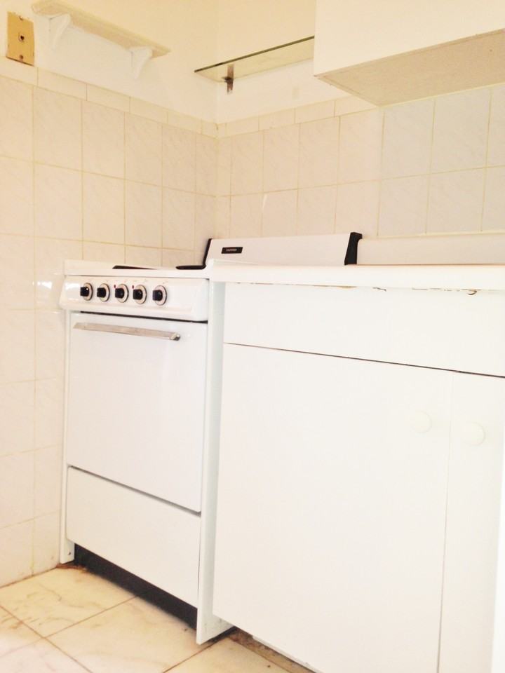 12 500 E - Photo 3 of 3