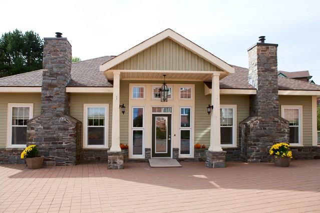 89 Waterfront Dr, Bedford, NS B4A 4K5 2 Bedroom Apartment for 2,000