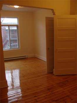 7583 Rue Berri - Photo 2 of 5