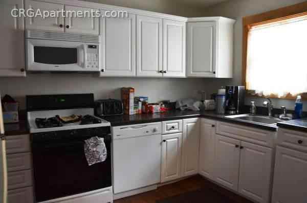 15 Fairfax St - Photo 2 of 6
