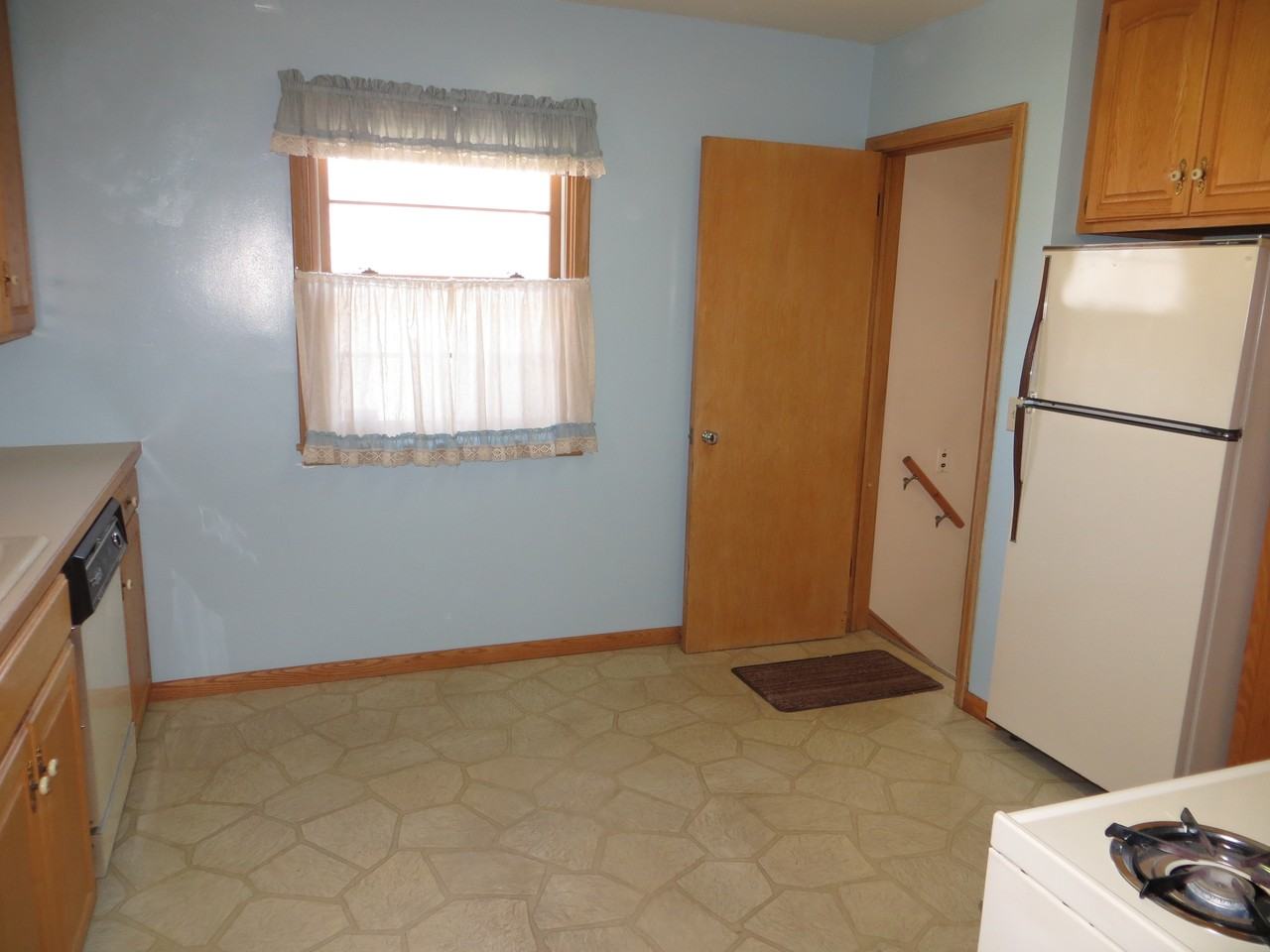 5501 14th Ave S - Photo 3 of 12