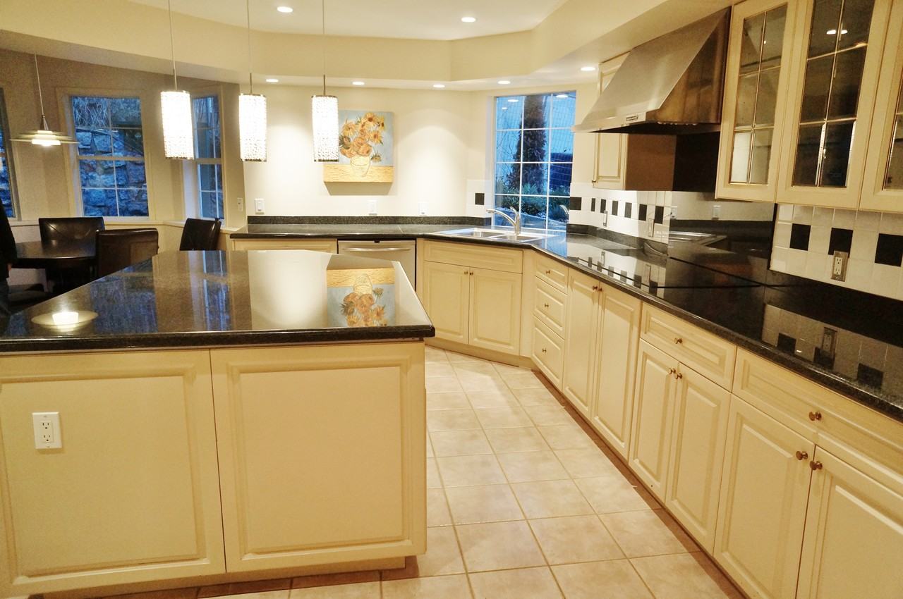 2179 Chairlift Pl - Photo 3 of 11