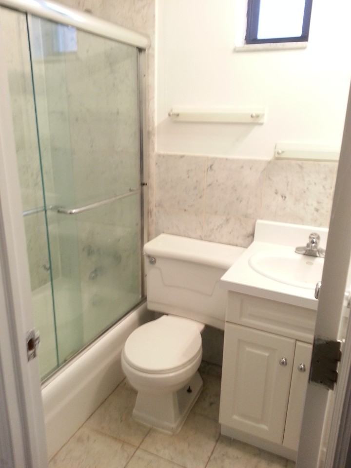 338 NE 78th St - Photo 2 of 3