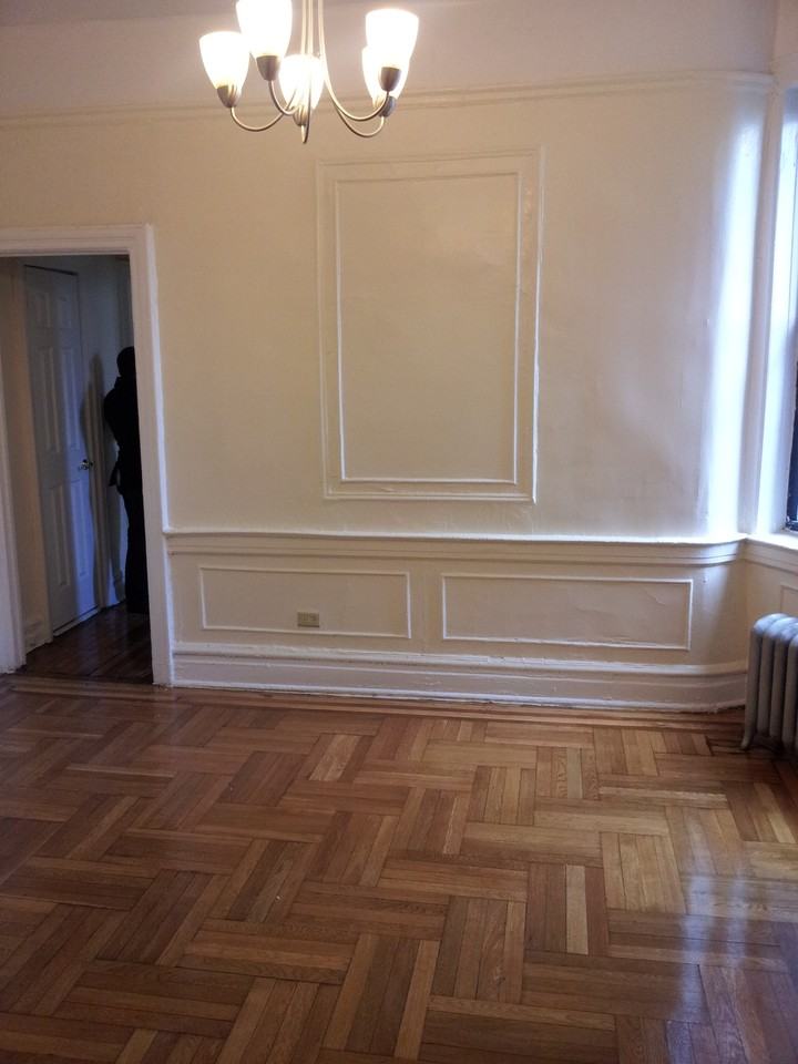 1601 Bedford Ave - Photo 2 of 5