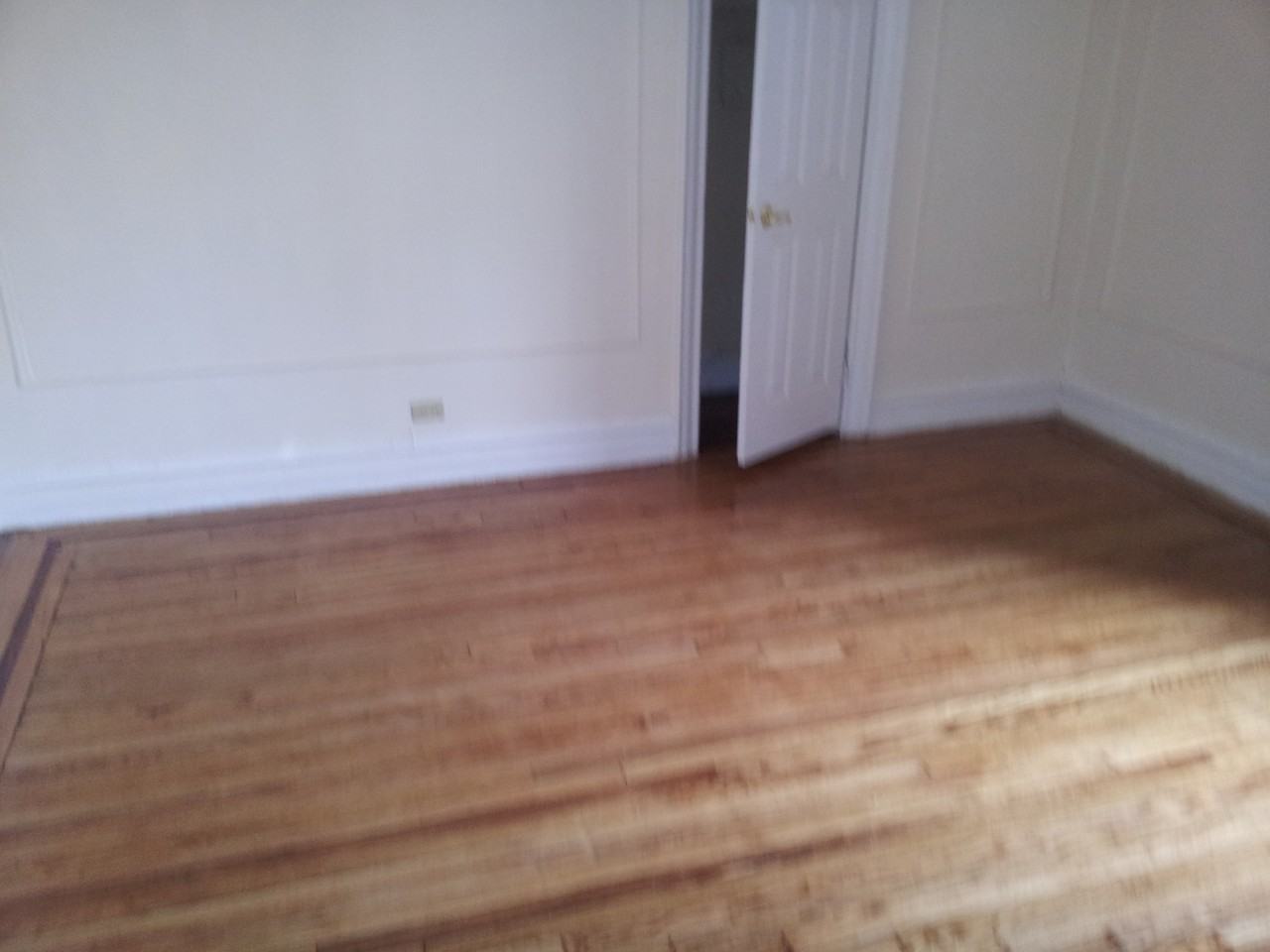 1601 Bedford Ave - Photo 3 of 5