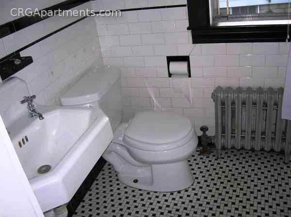 35 Maplewood St - Photo 2 of 5