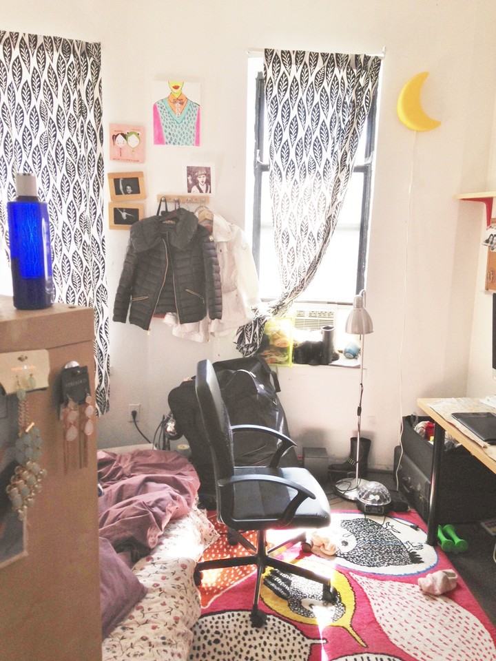 349 E 4th - Photo 3 of 7