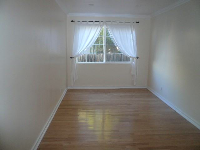 1119 22nd St #3 - Photo 3 of 5