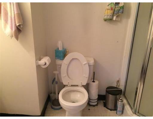 76 Ellery St - Photo 2 of 4