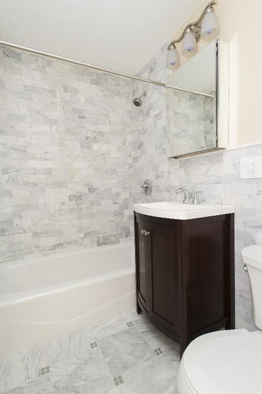 60 Oxford Ave - Photo 2 of 6