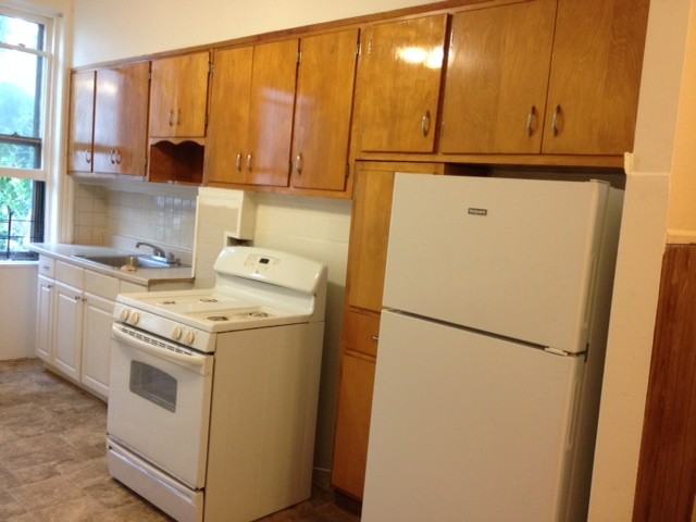 466 Woodward Ave #01