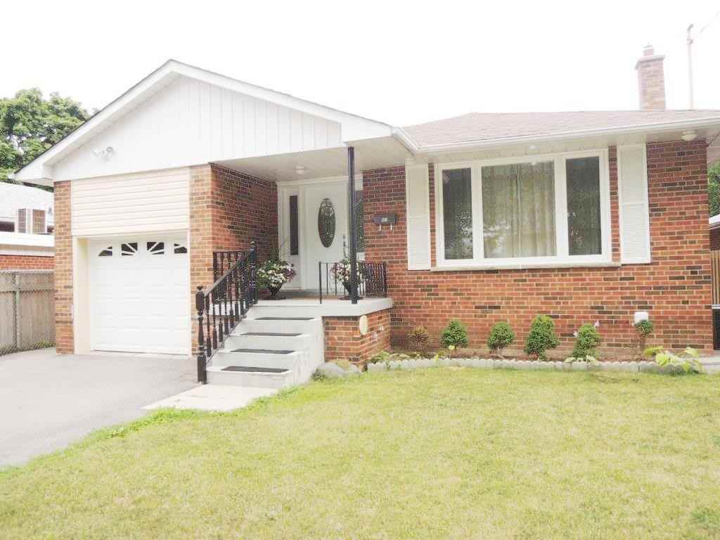 93 Jeffcoat Dr #1 - Photo 2 of 26