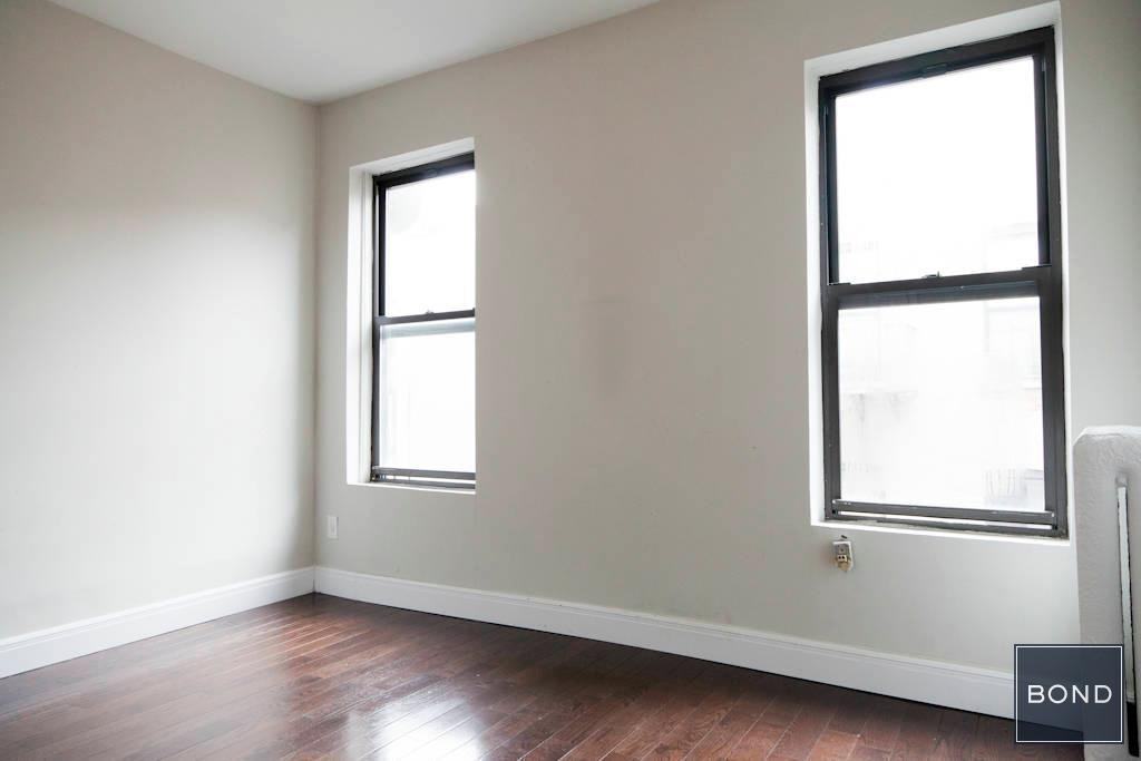 220 W 110th St - Photo 3 of 4
