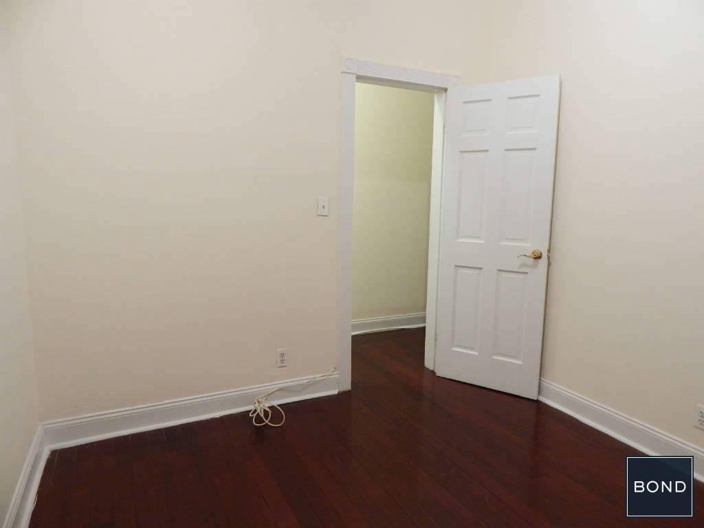 250 Fort Washington Ave