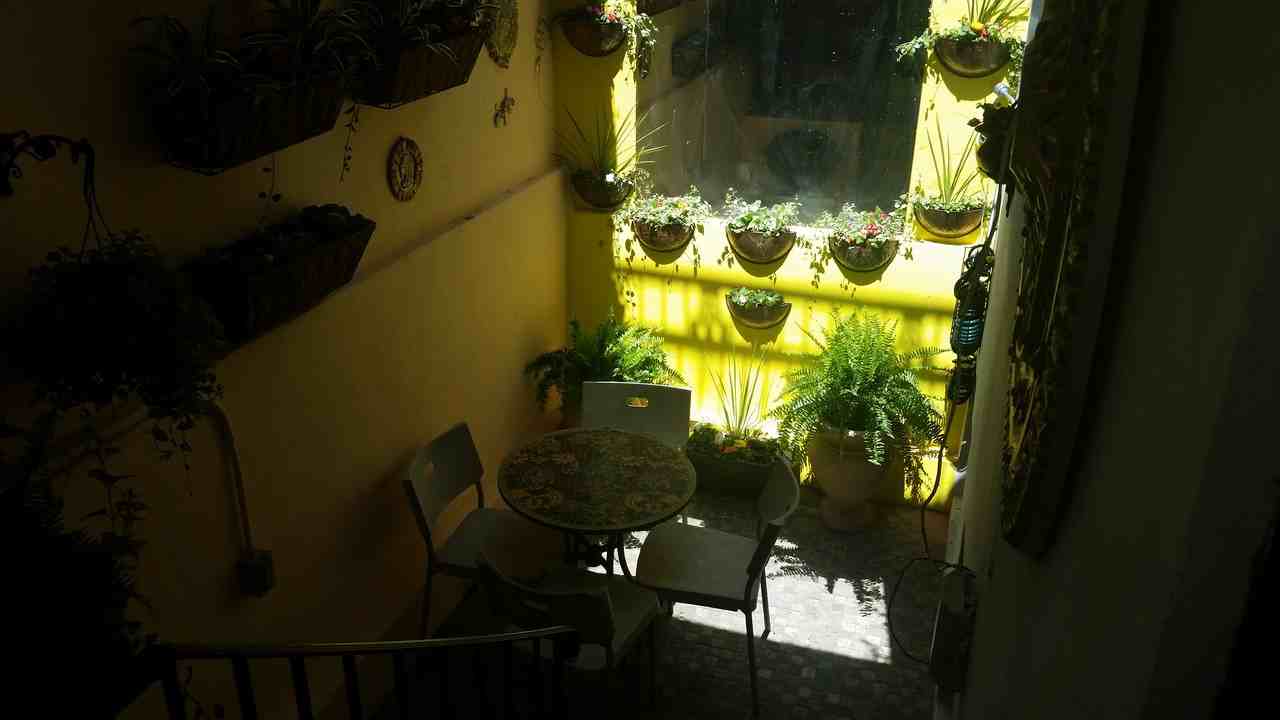 216 Hall St 1 - Photo 3 of 7