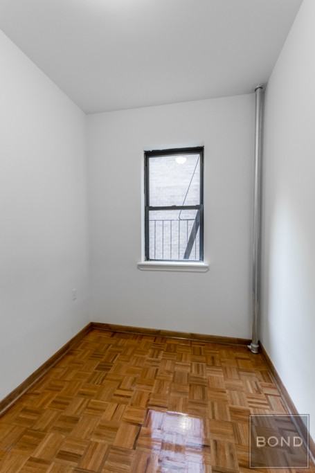 791 9th Ave 3R - Photo 2 of 7