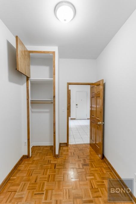 791 9th Ave 3R - Photo 3 of 7