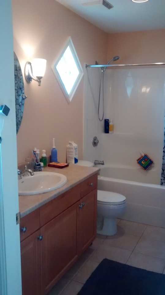 123 Niagara St - Photo 3 of 3