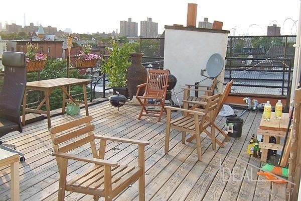 10 Claver Pl #4R