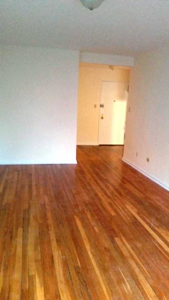 2355 E 12th St #2V - Photo 2 of 11