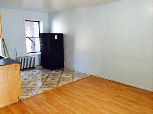 20 Herkimer Ct #2ndFL - Photo 3 of 4