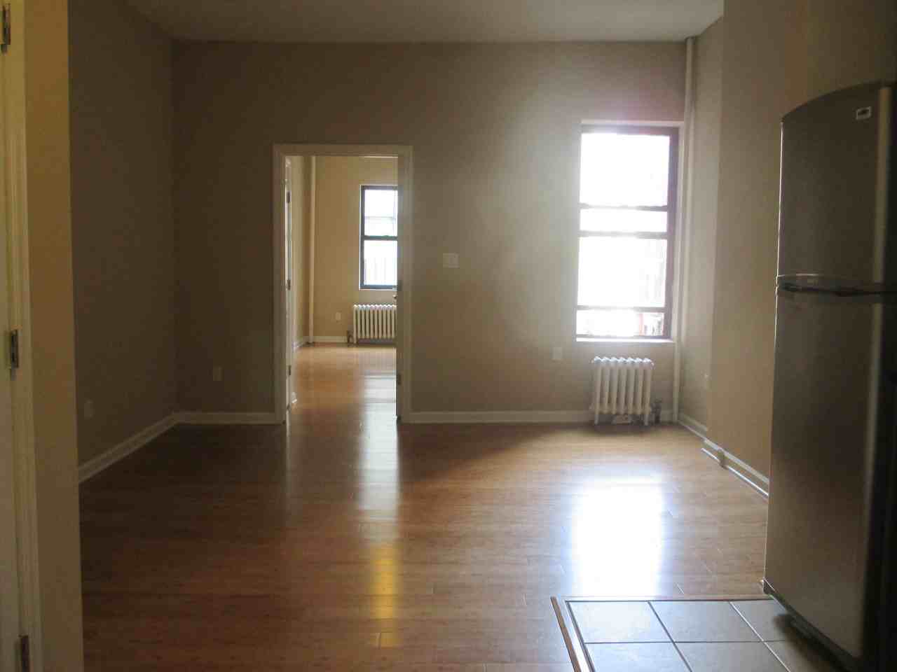 175 90th St SW 3R, Pennock, MN 56279 1 Bedroom Apartment for Rent