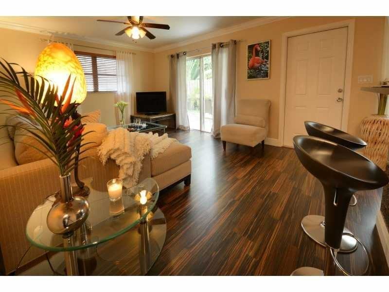 4552 Poinciana St - Photo 2 of 13