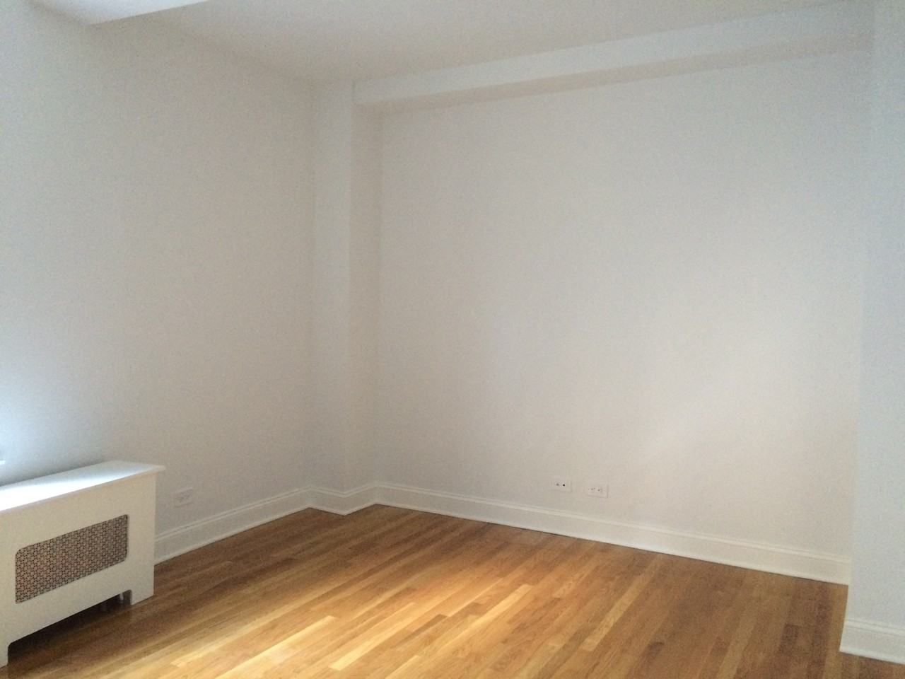 341 W 97th St - Photo 2 of 5