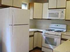 67 Maple Ave - Photo 2 of 5