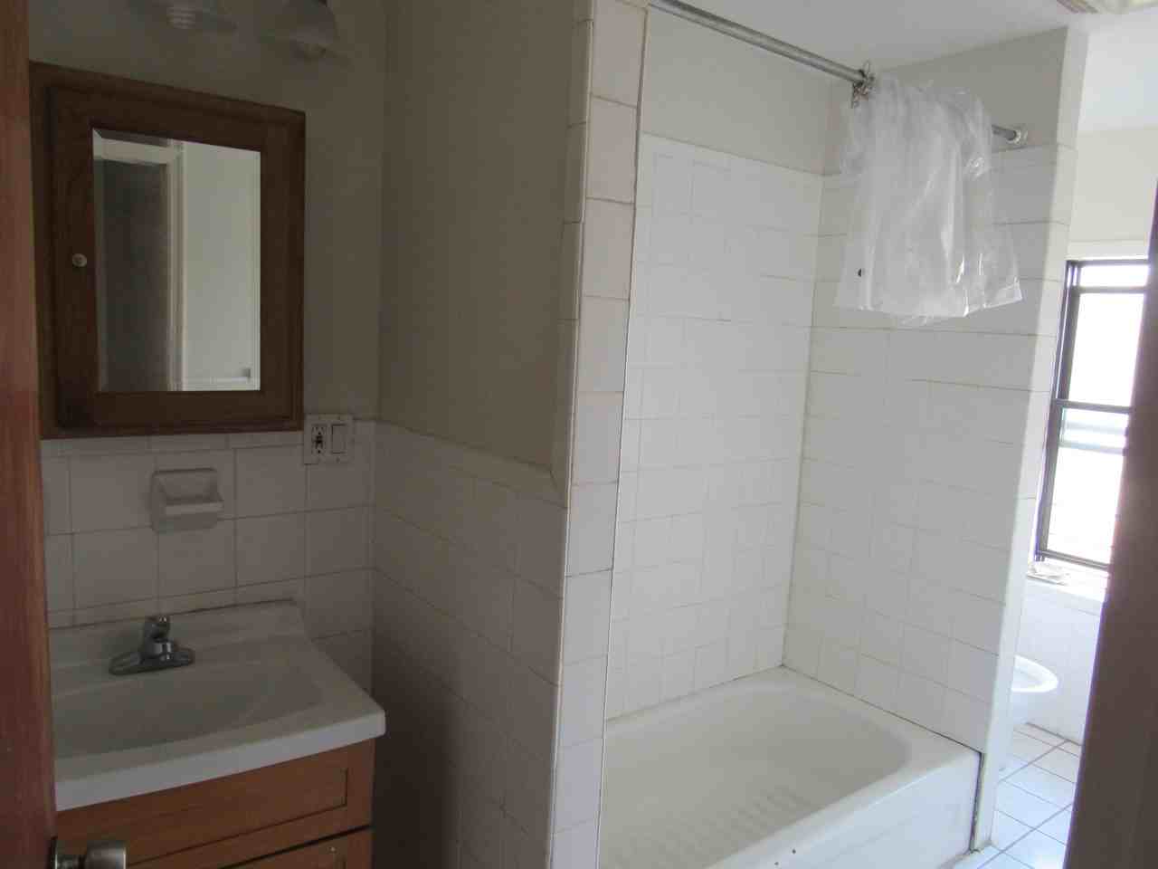 19 Jefferson Ave #3 - Photo 3 of 4