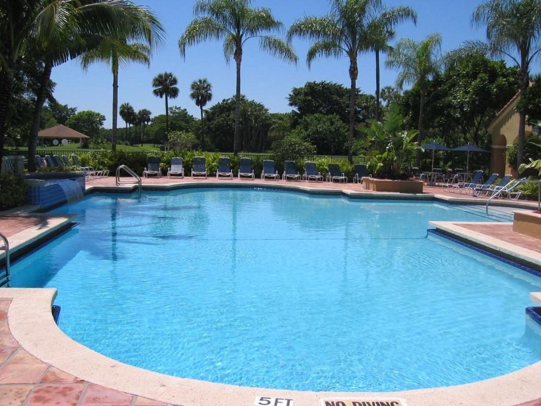 St. Andrews at Palm Aire - Photo 2 of 14