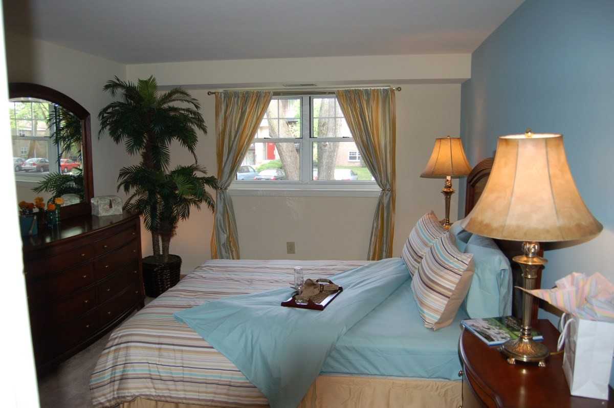 Radnor Crossing - Photo 2 of 5