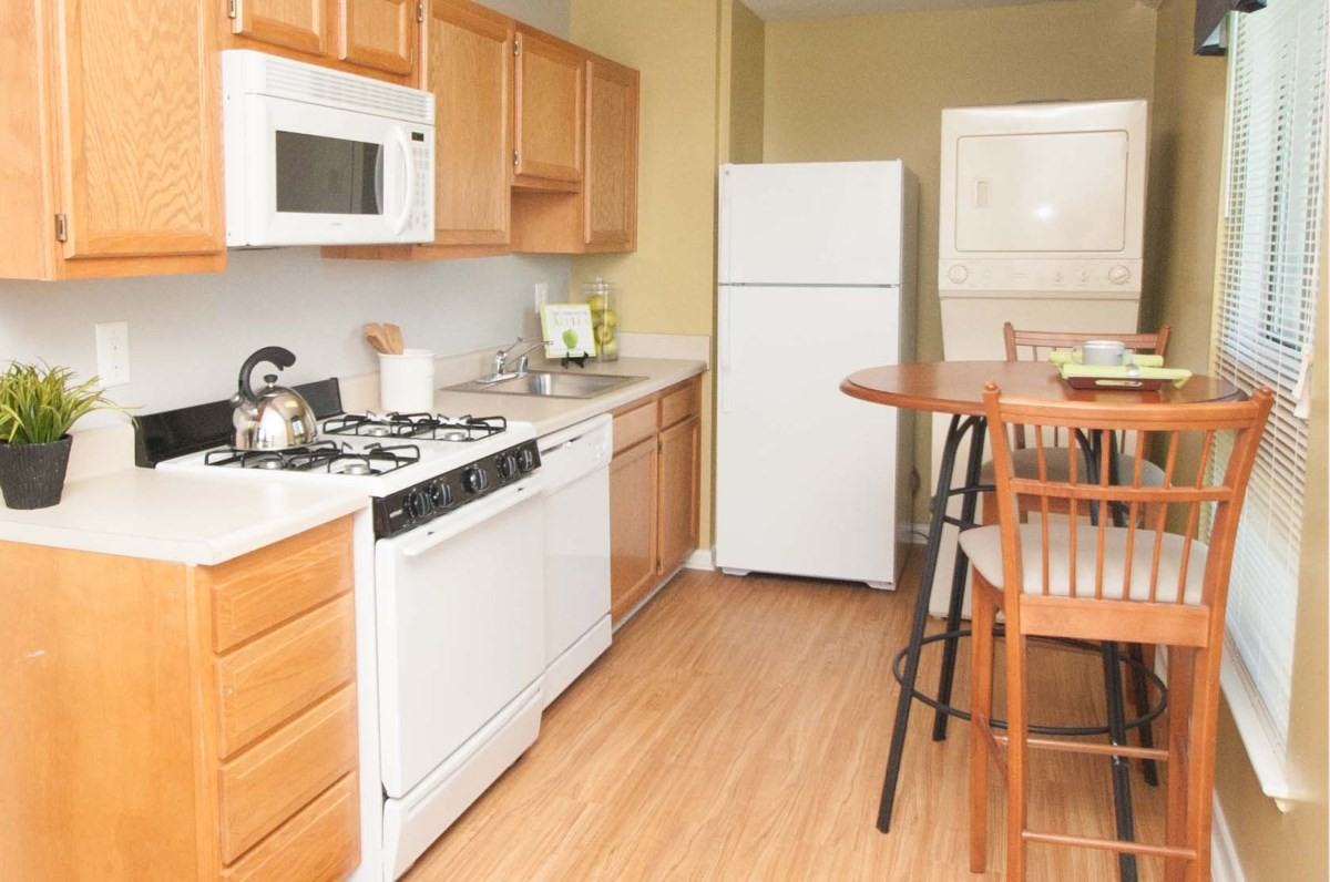 Tuscany Gardens Apartments - Photo 3 of 5