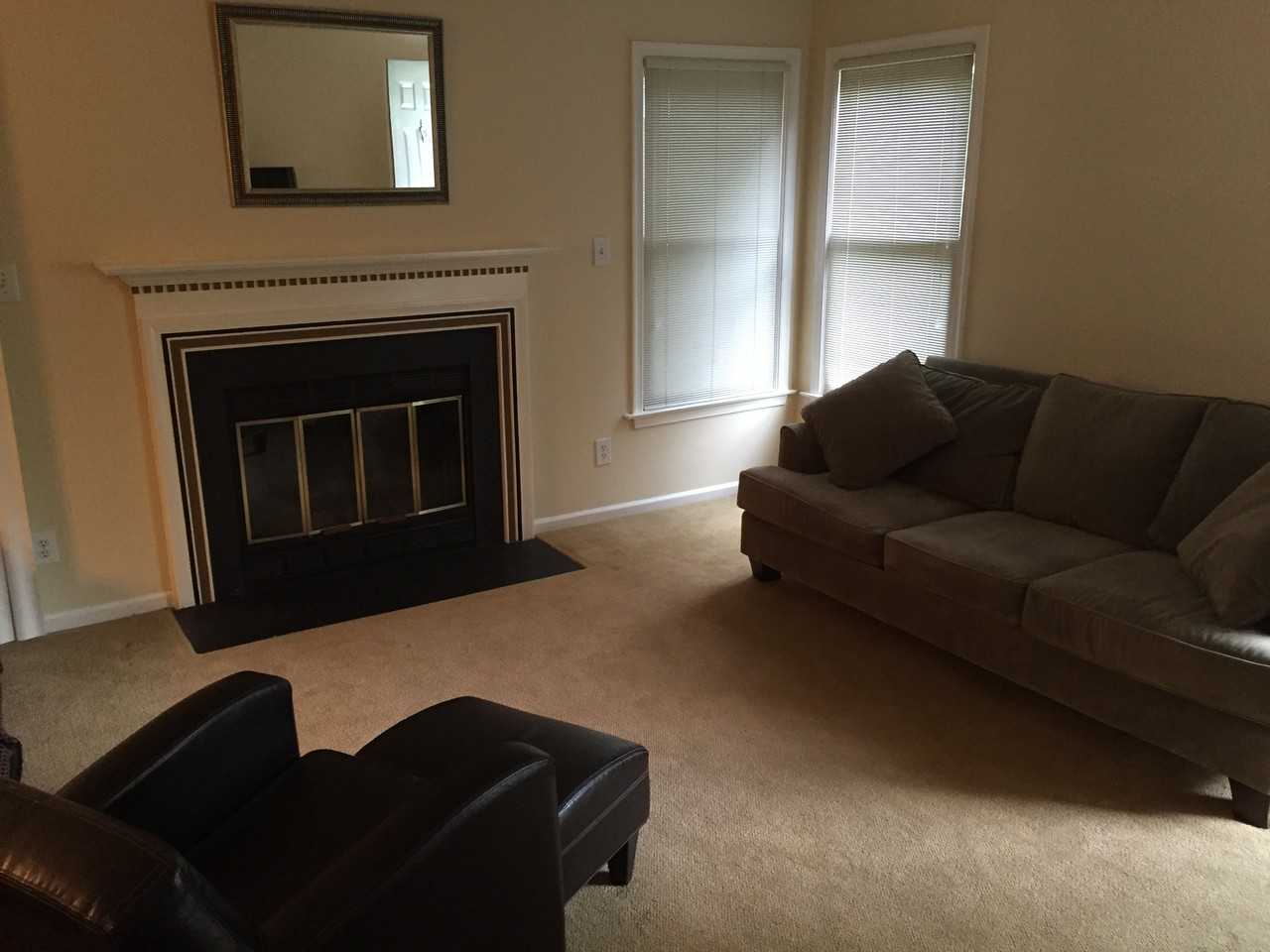 3151 Covewood Ct - Photo 2 of 6