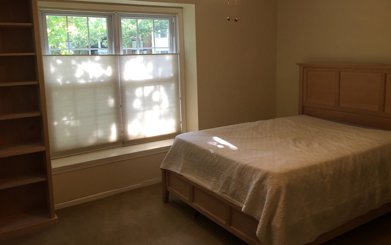 3151 Covewood Ct - Photo 3 of 6