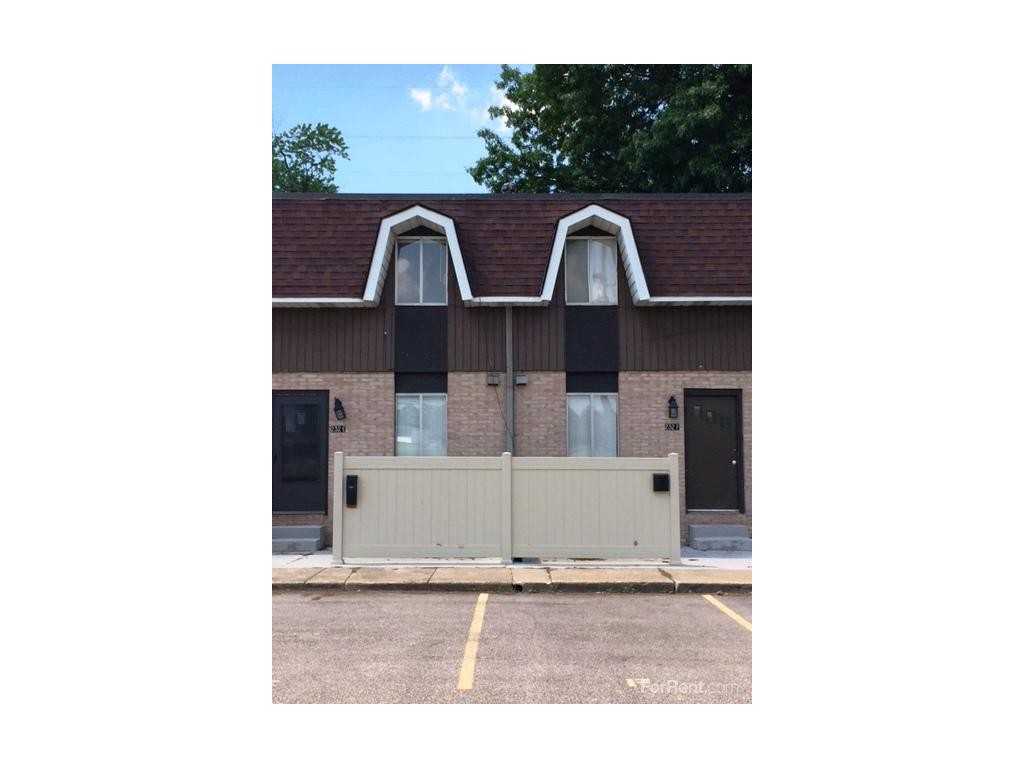 Tallmadge Towne Apts. - Photo 3 of 19