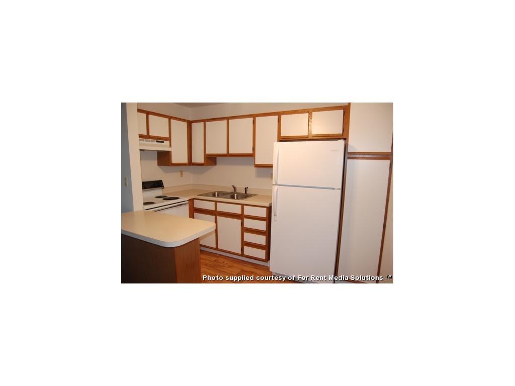 Sunset Village Apartments - Photo 3 of 18