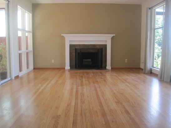 1540 6th Ave - Photo 2 of 11