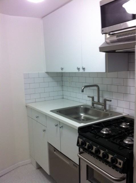 127 4th Ave - Photo 2 of 5