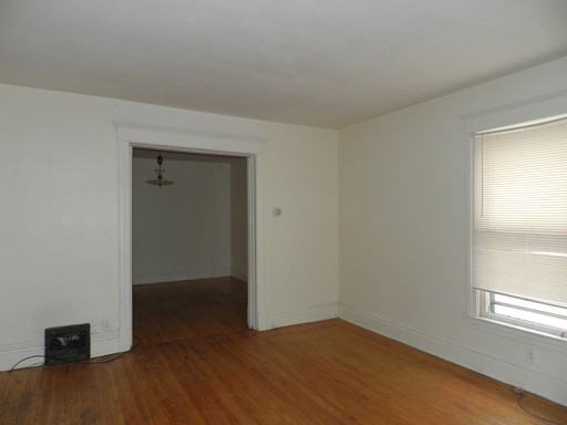 1333 Charles St - Photo 3 of 7