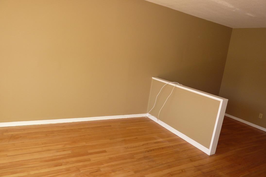 385 Presland Rd - Photo 3 of 4